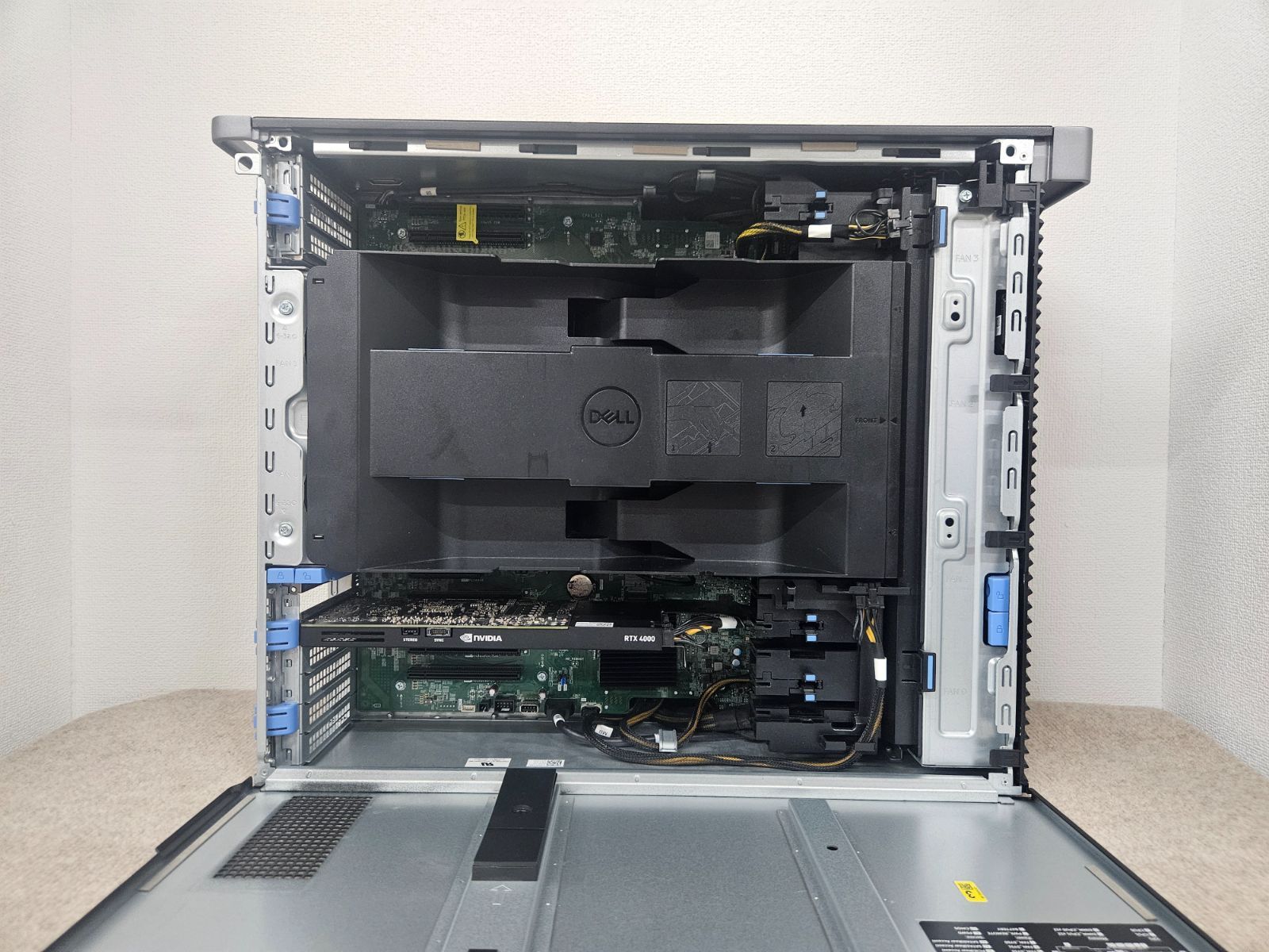 クリエイター向けAI研究 Dell Precision 7920 Xeon G 6242 第2世代 32コア64スレッド メモリ256GB SSD 1TB NVIDIA Quadro RTX4000