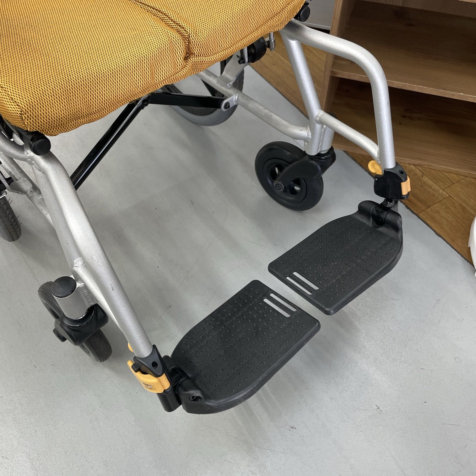 R334 ☀️ MATSUNAGA 車いす（介助型） NEXT-21B オレンジ