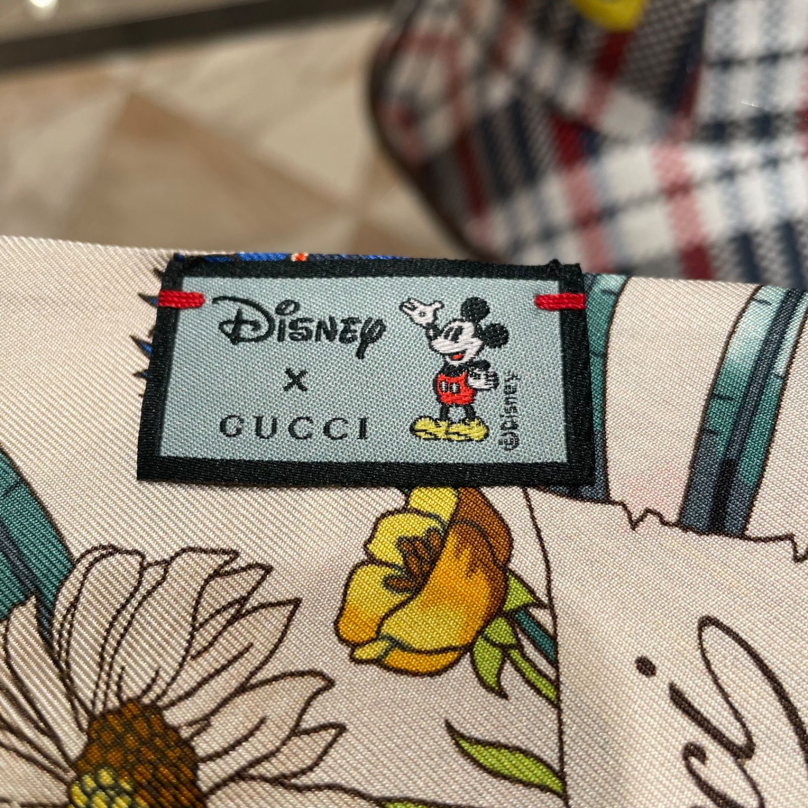 匿名配送！◇GUCCI◇グッチ ミッキー スカーフ ツイリー - メルカリ