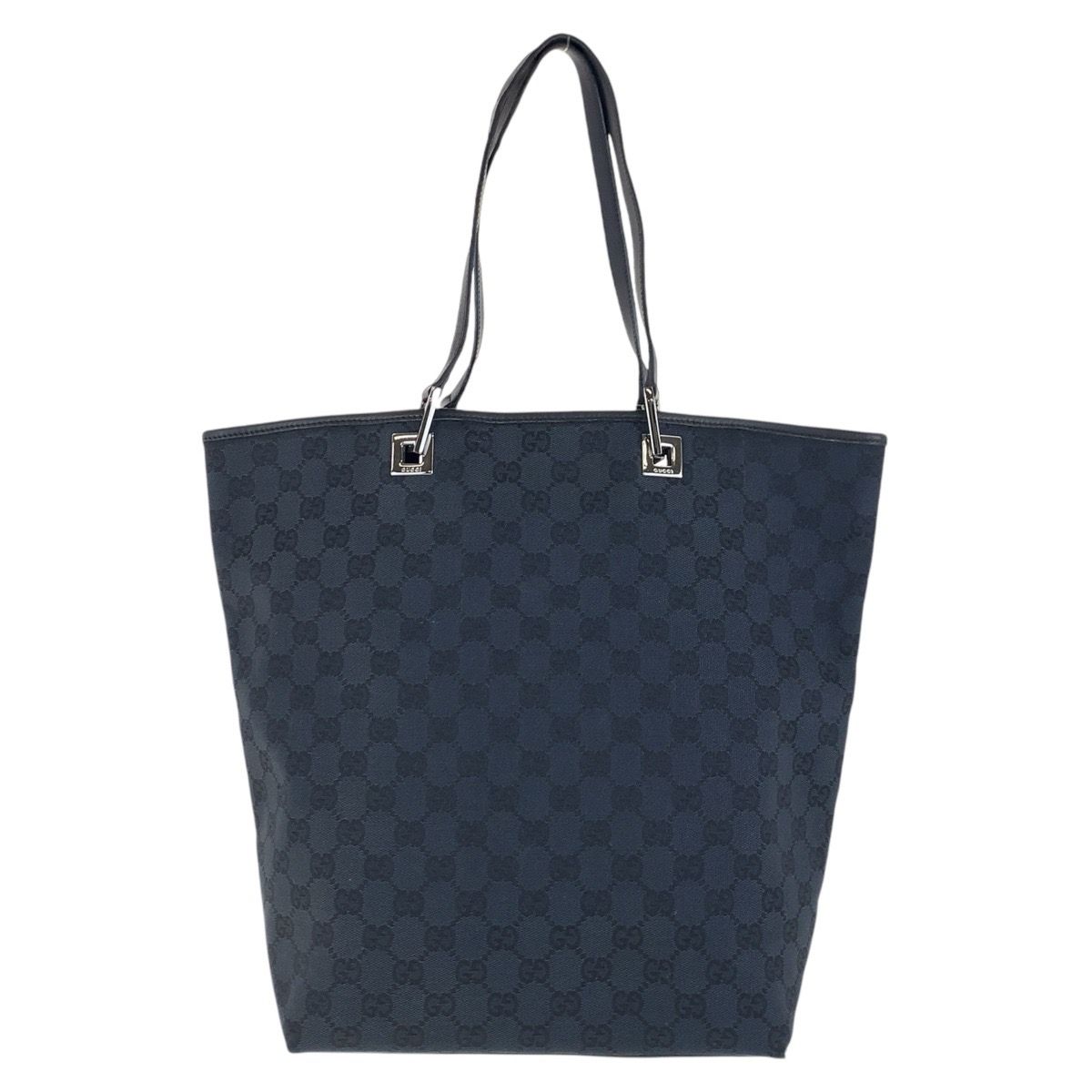 美品 GUCCI グッチ ブラック 黒 シルバー金具 GGキャンバス