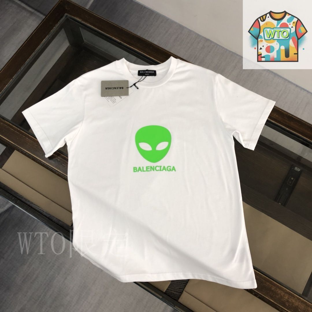 25春夏新作【BALENCIAGA】ロゴTシャツ 今日特価】Balenciaga 2025 春夏 立体厚板とパイル特殊工芸の T
