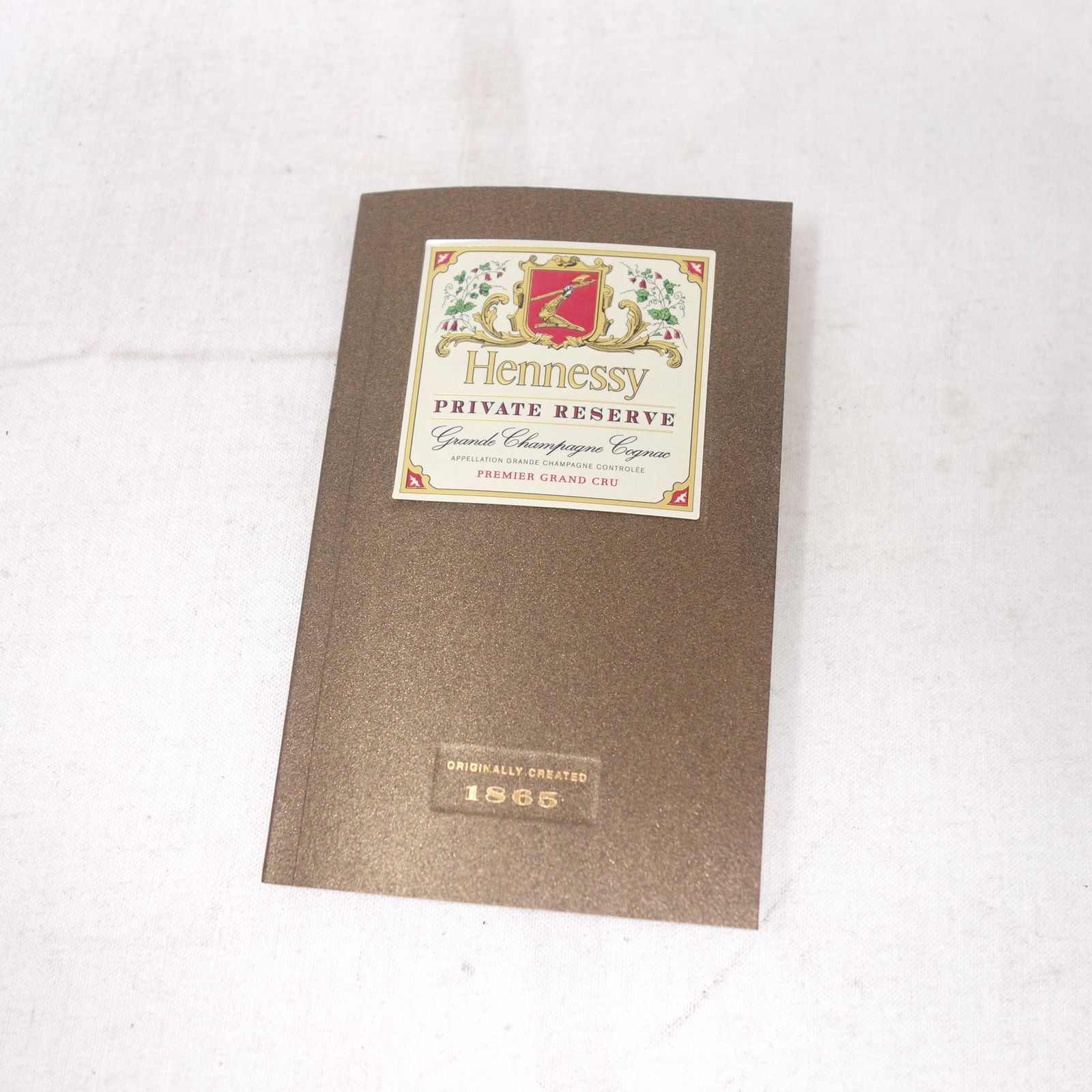 ヘネシー プライベート リザーブ 700ml 箱 冊子付き Hennessy