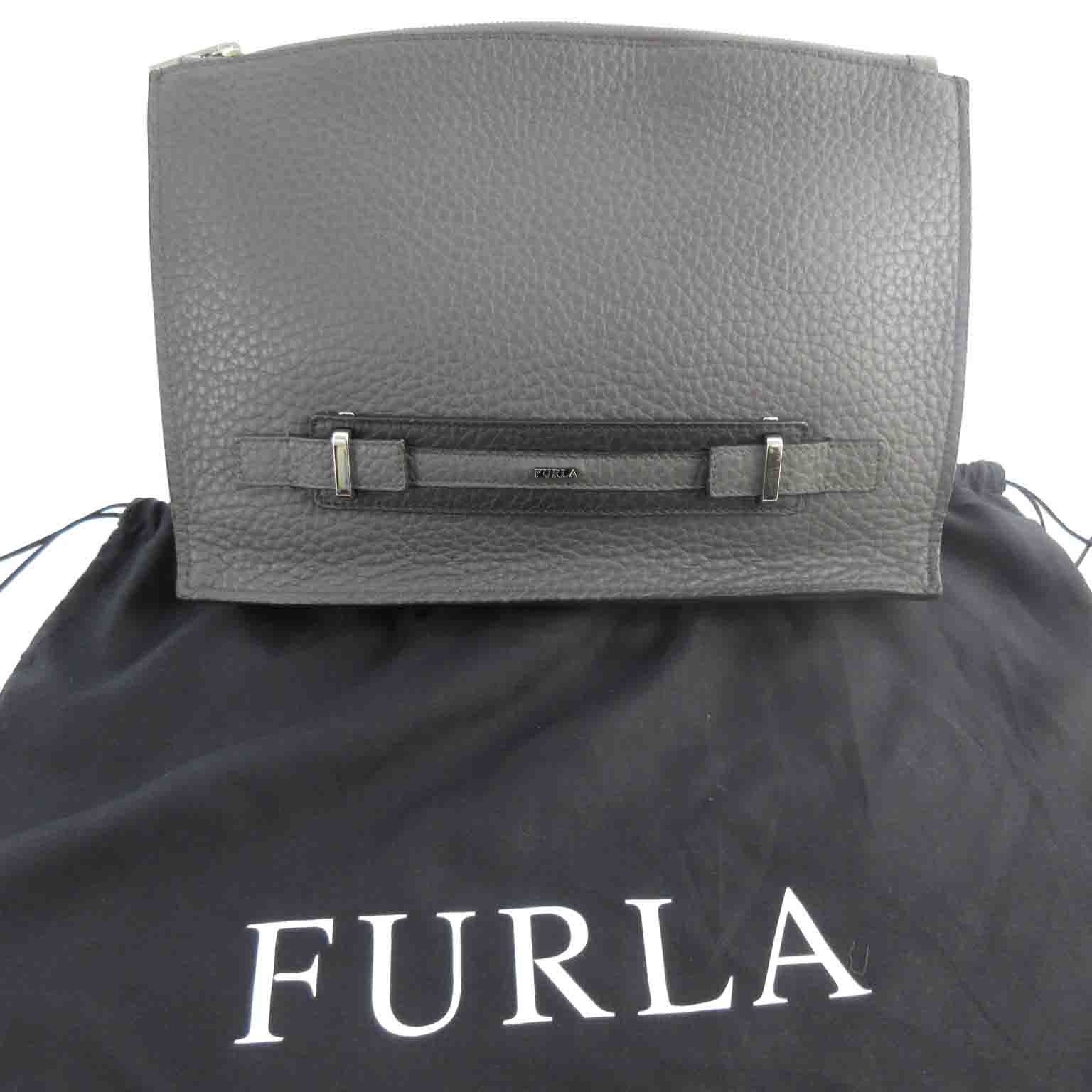 FURLA グレー レザー クラッチバッグ FURLAフルラ グレー レザー クラッチバッグ