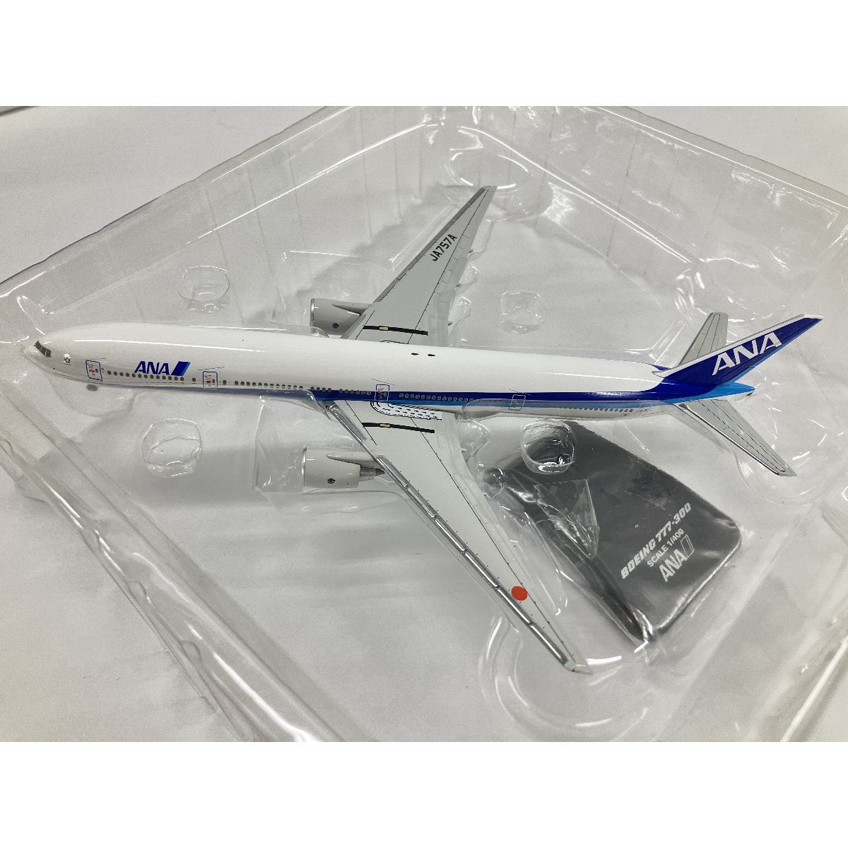 ANA NH40042 JA757A 777-300 全日空 1/400 旅客機 飛行機 模型 良好