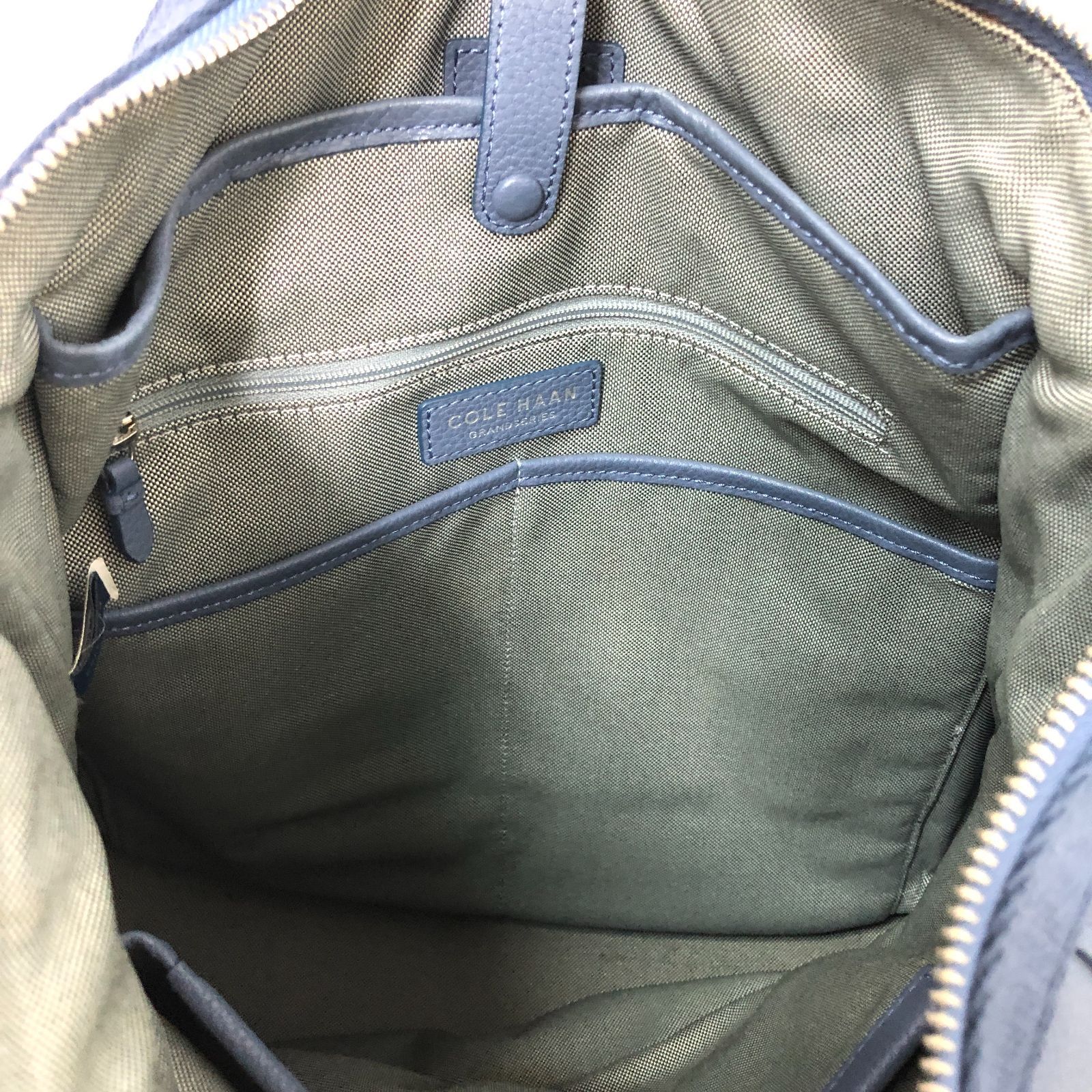 レザーリュック グレー系