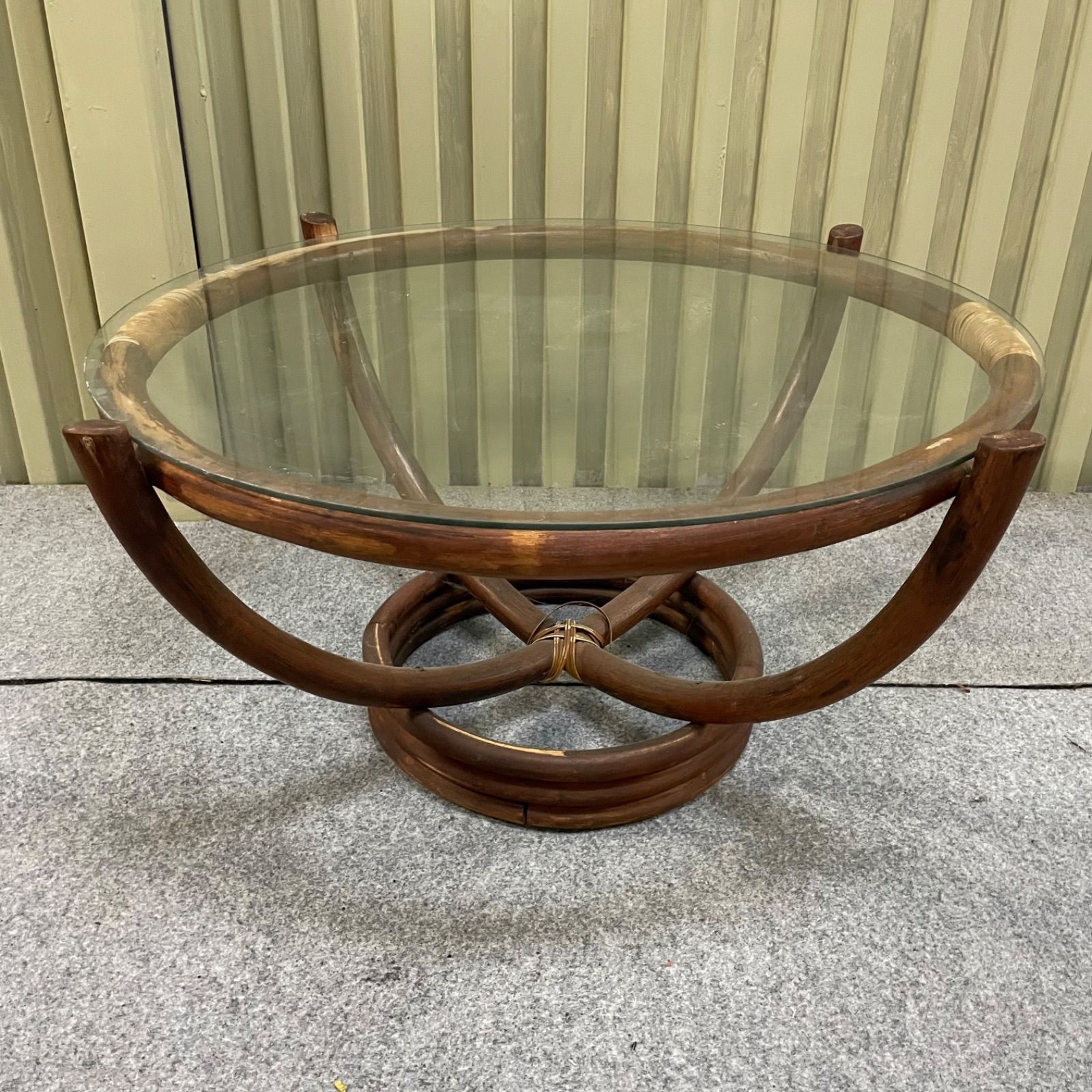 ♭ 昭和レトロ エスニック ラタンテーブル ラウンドテーブル 円卓 ガラス天板 座卓 テーブル センターテーブル ローテーブル