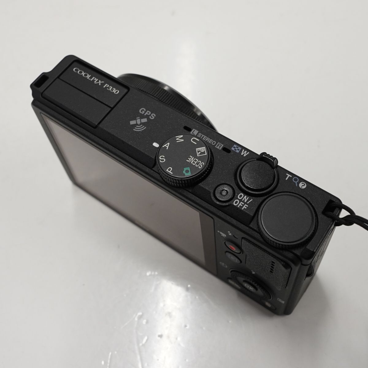 Nikon COOLPIX P330 USED美品 デジタルカメラ 本体+バッテリー 光学5倍