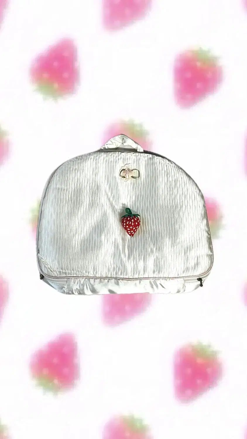 iPad Air シルバー 16GB 花柄カバー付き iPadケース 花柄イラスト付き