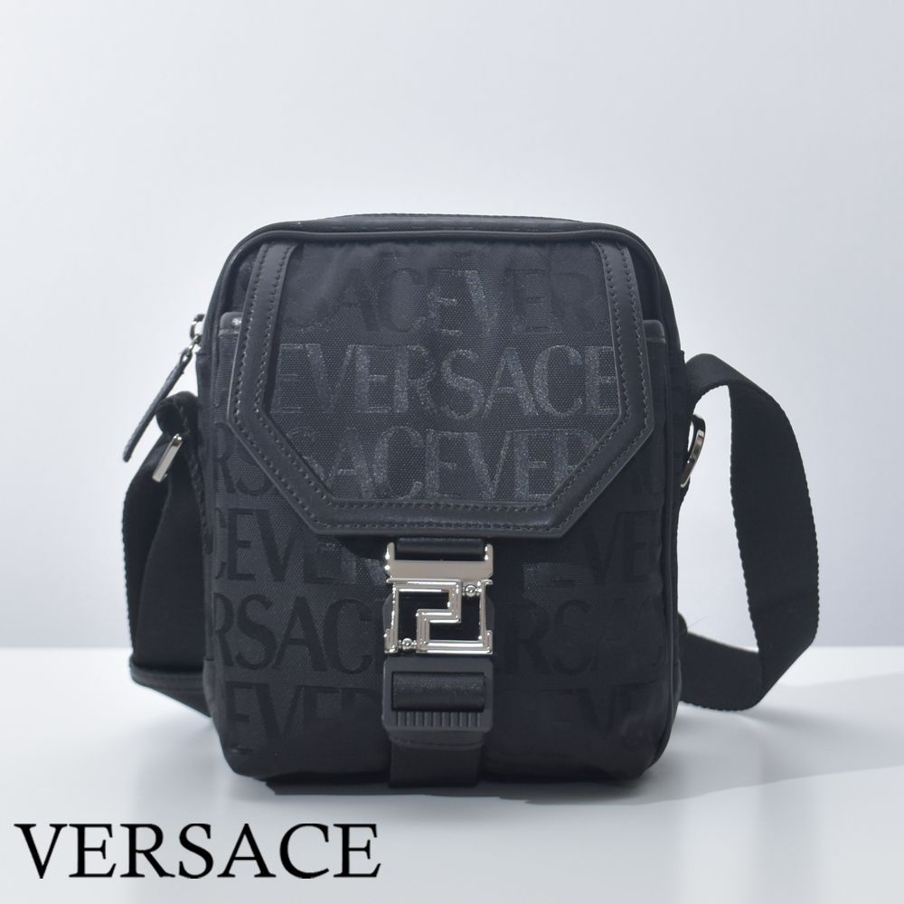 ヴェルサーチ バッグ ショルダーバッグ ナイロン ロゴ メンズ ブラック 黒 ブランド VERSACE 1009919