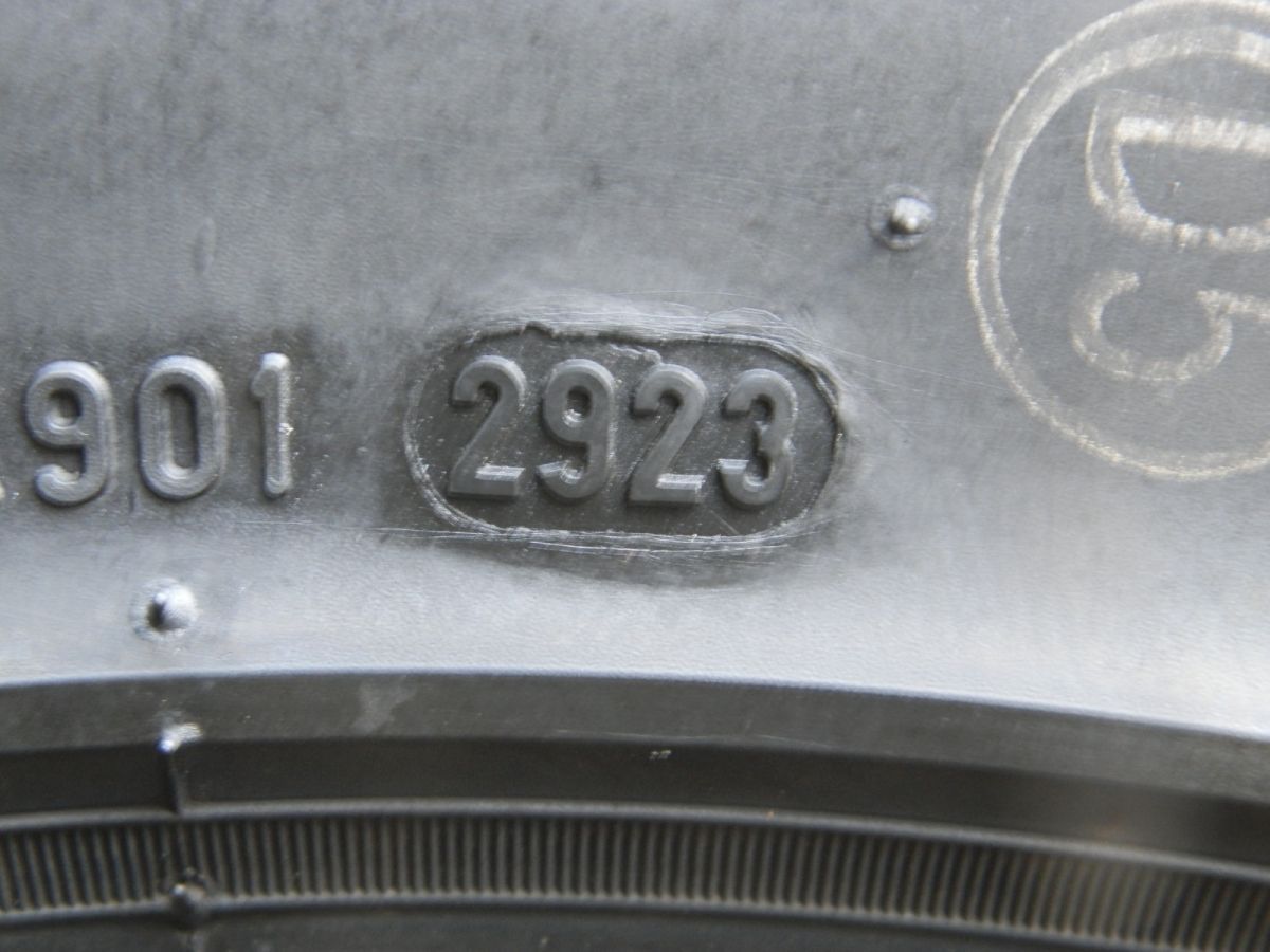 ラジアルタイヤ 4本SET