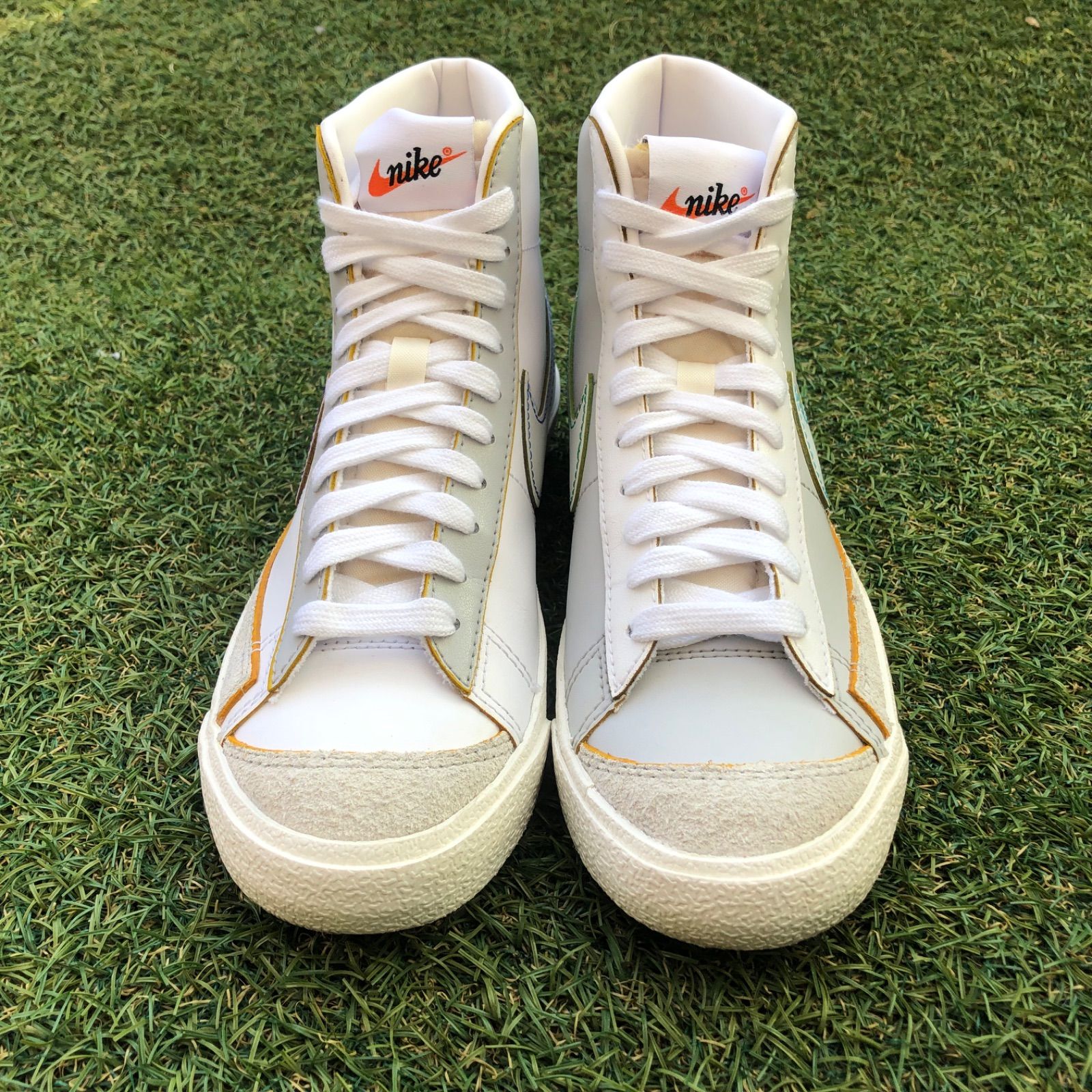 美品23 NIKE BLAZER MID '77 ナイキ ブレザーHT825 美品23 NIKE BLAZER MID '77 ナイキ ブレザーHT825 - メルカリ