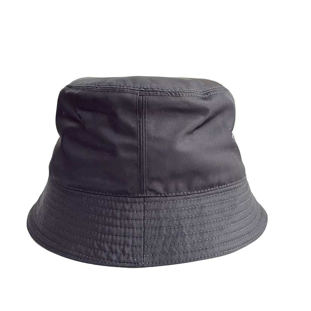 PRADA プラダ ハット M Re-Nylon バケットハット 1HC137 黒 トライアングルロゴ