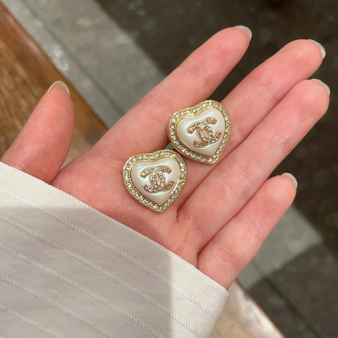 アルファベットピアス 全国