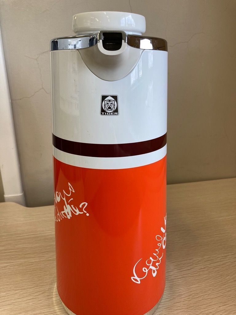 現地取引】昭和レトロ タイガー 魔法瓶 ニューマインポット