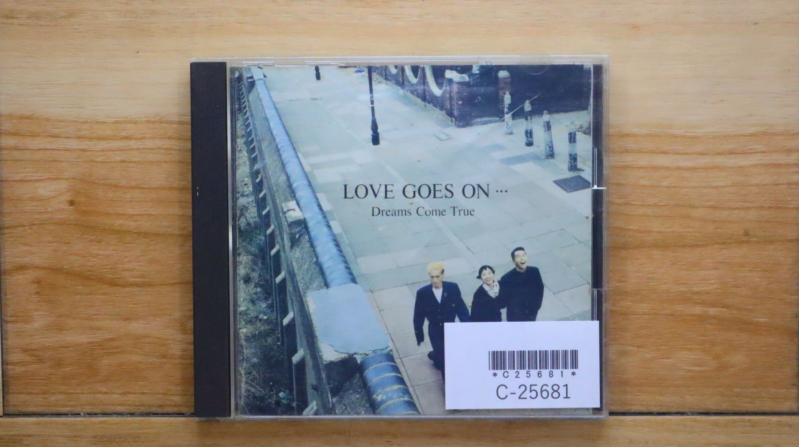 国内盤CD☆ドリームズ・カム・トゥルー/DREAMS COME TRUE□ LOVE