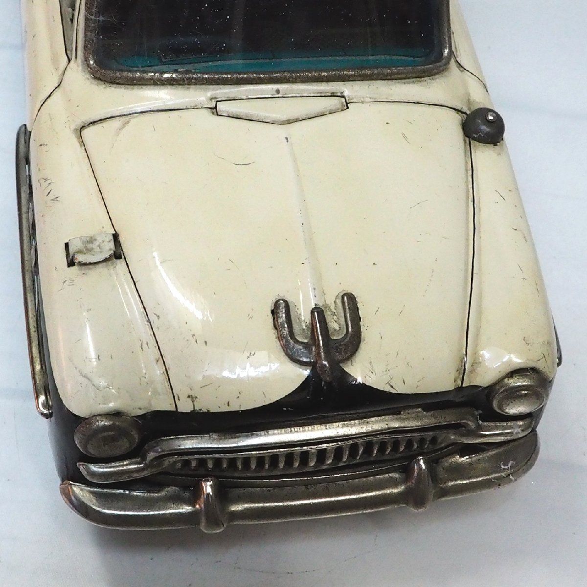 萬代屋【TOYOPET CROWN初代トヨペット クラウン警視庁パトカー欠品有】ブリキtin toy car自動車ミニカーBC BANDAI赤箱バンダイ 【箱無】0364 - メルカリ