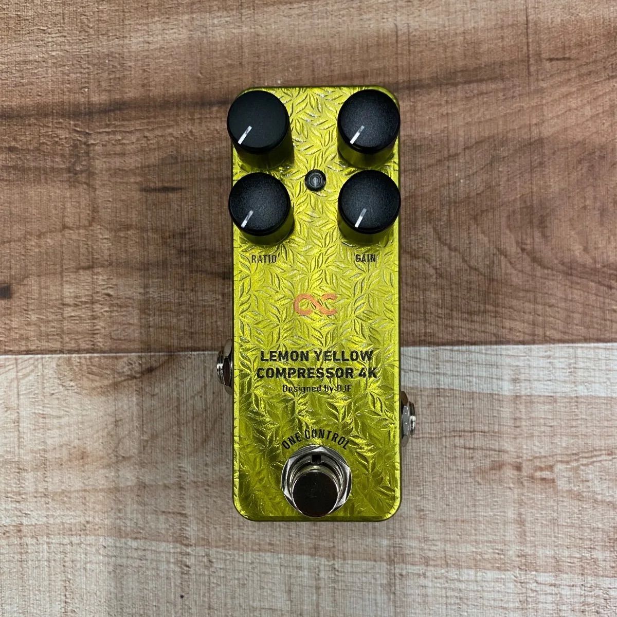 One Control Lemon Yellow Compressor 4K one control lemon yellow