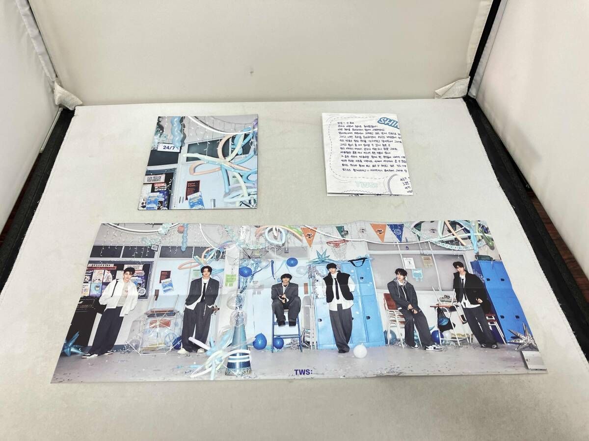 TWS 【輸入盤】Last Bell - メルカリ