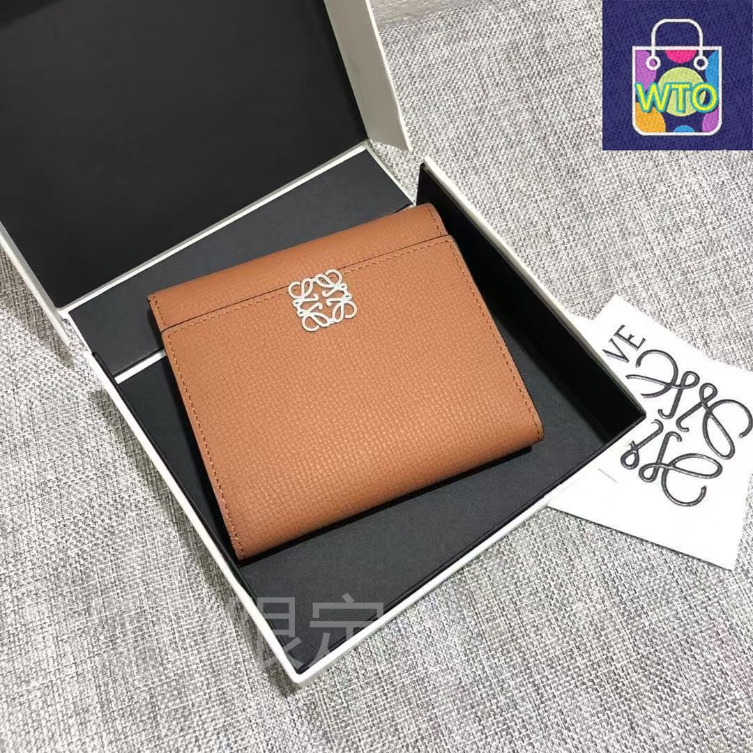 お値下げ！45000円→34000円 新品未使用　LOEWE 財布 新品未使用 LOEWE財布[本日特価|新品未使用品]-WT0輸入 - メルカリ