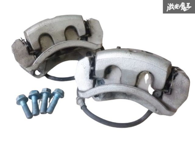 曙ブレーキ V37純正 4pot/2pot 1台分 曙ブレーキ V37純正 4pot/2pot 1