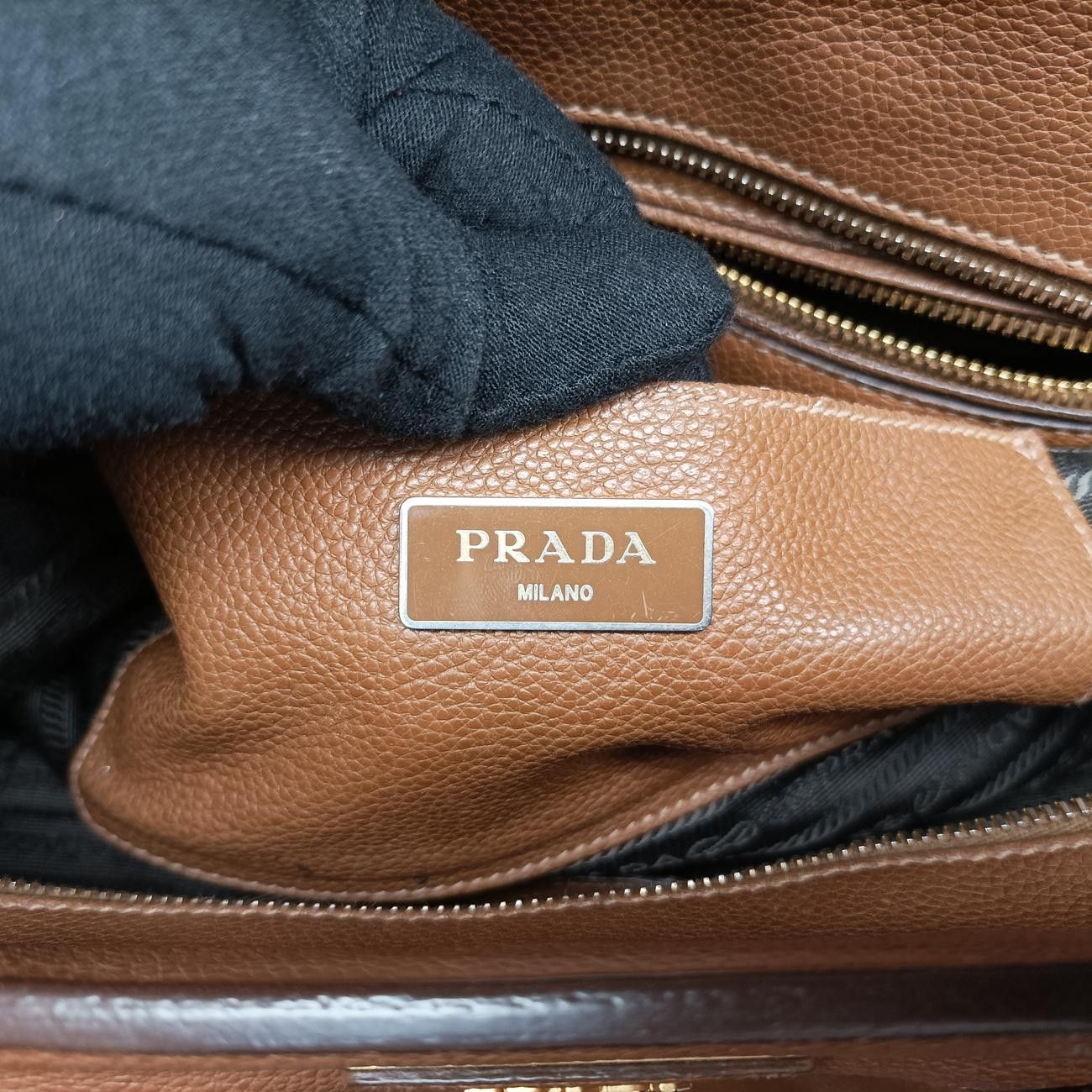 プラダPrada三角ロゴブラウンレザーBN2769158 DECORATOM_COM_BR