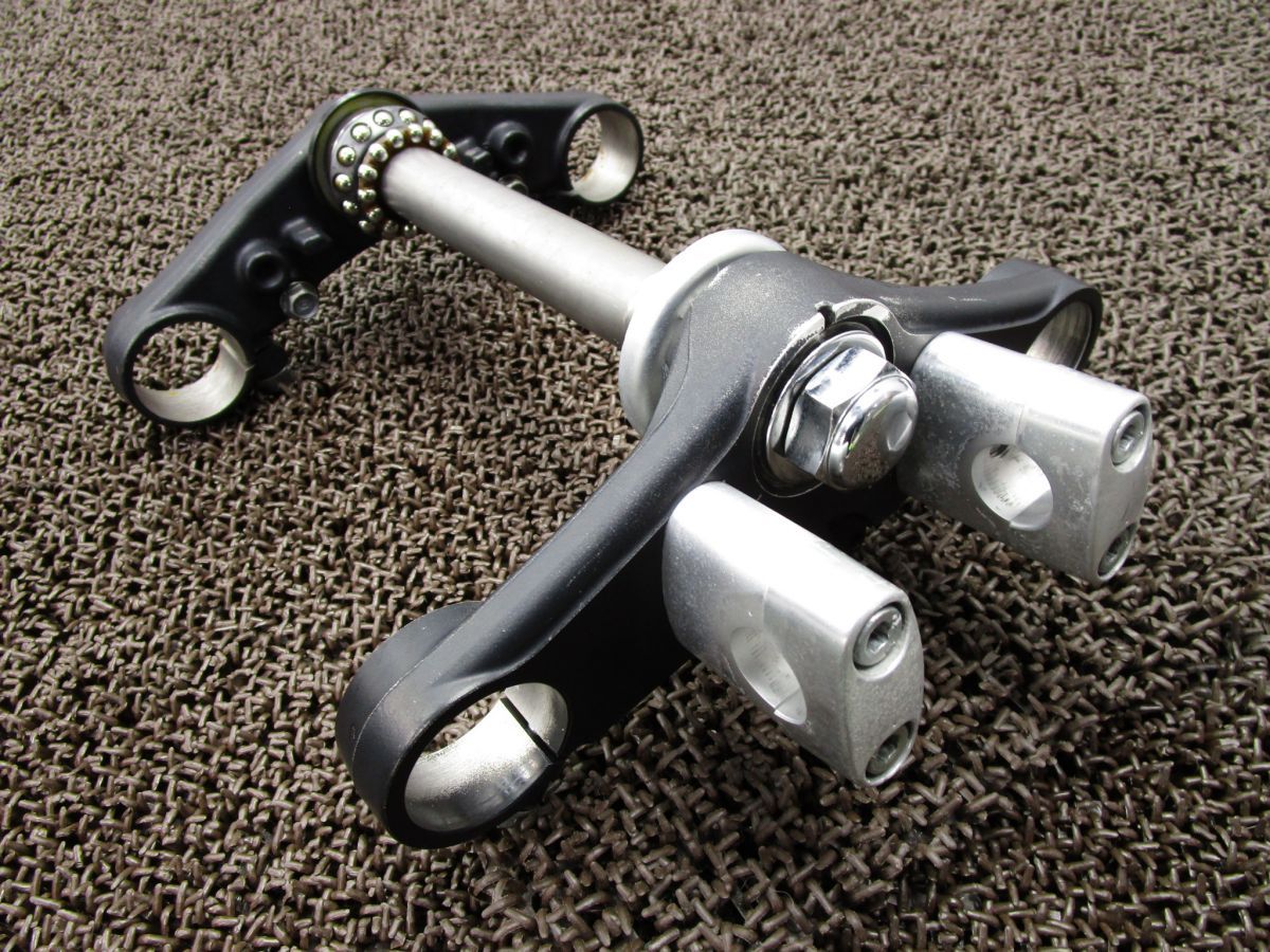 ホンダ純正 トップブリッジ 53300-MY9-690 ホンダ純正 トップブリッジ 53300-MY9-690 - メルカリ