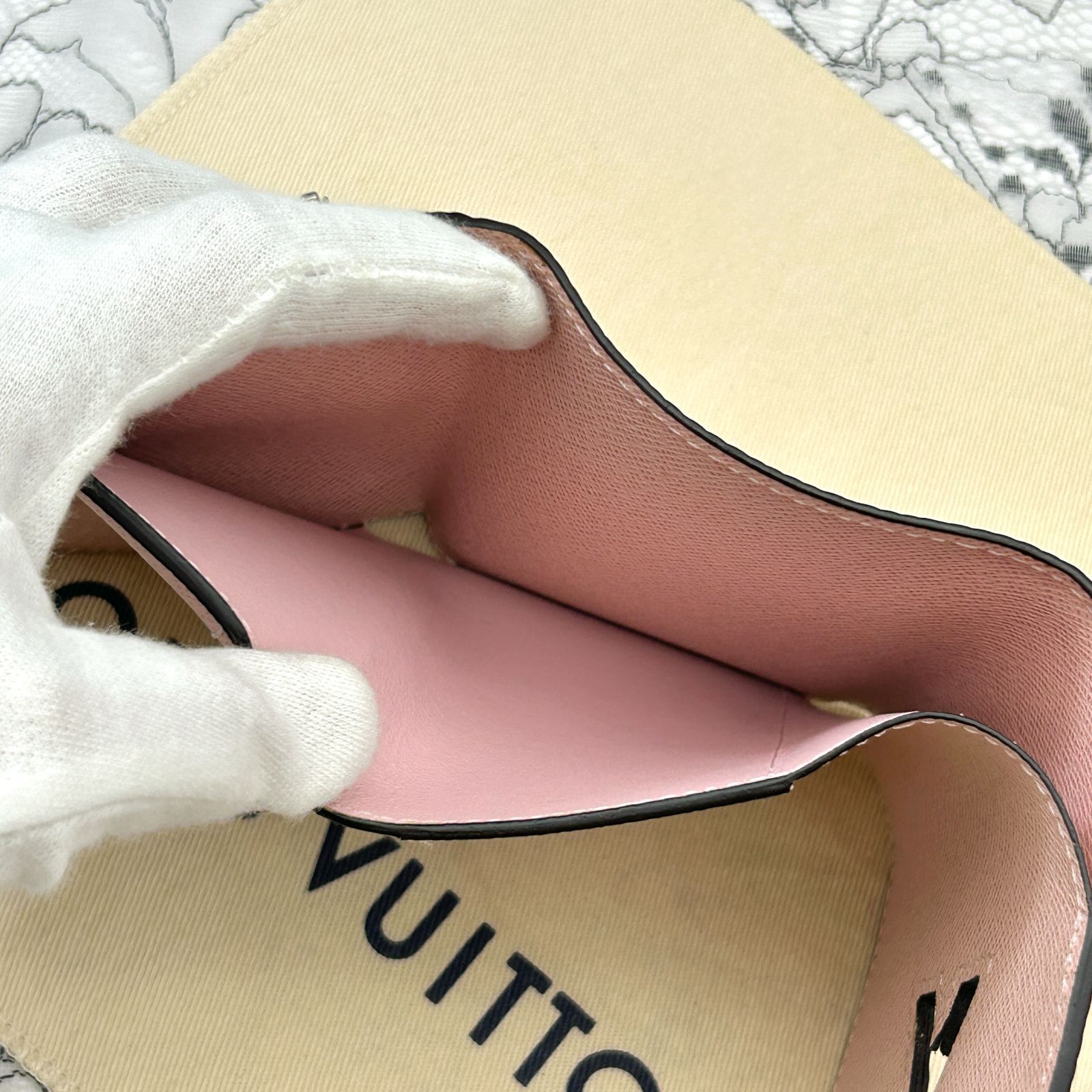 ローズバレリーヌ