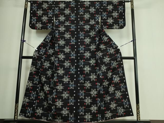 平和屋着物▽久留米絣　単衣　綿　矢絣　正絹　逸品　DAAR1735qp 平和屋着物▽久留米絣 単衣 綿 矢絣 正絹 逸品 DAAR1735qp - メルカリ