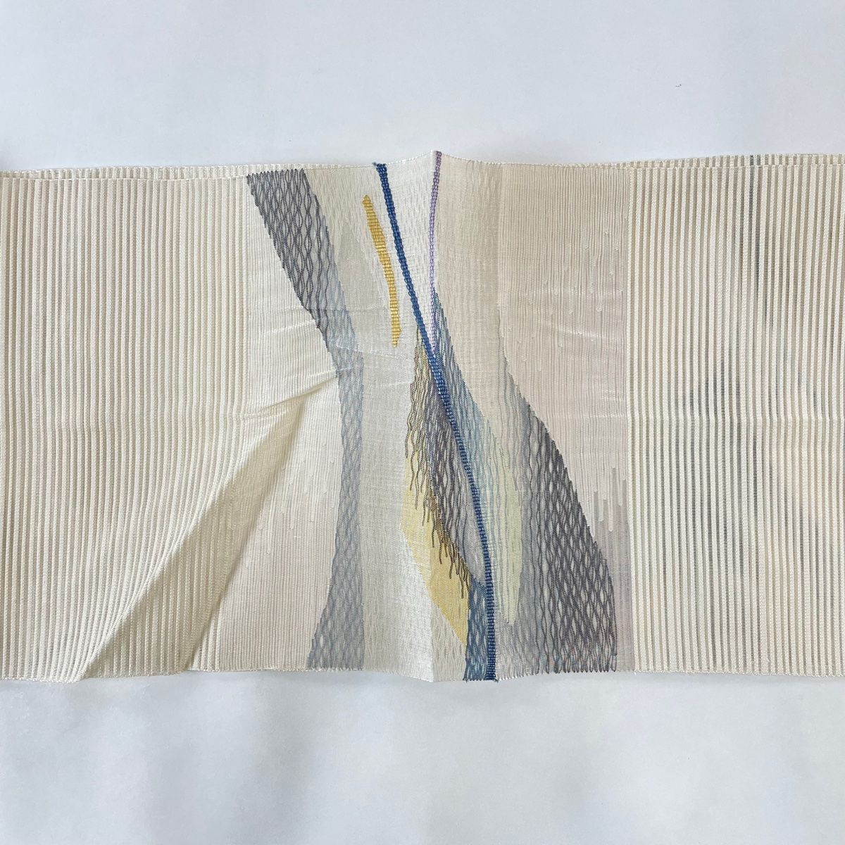 C9 美品 夏物 羅 幾何学模様 ベージュ 正絹 六通 名古屋帯 松葉仕立て C9 美品 夏物 羅 幾何学模様 ベージュ 正絹 六通 名古屋帯 松葉