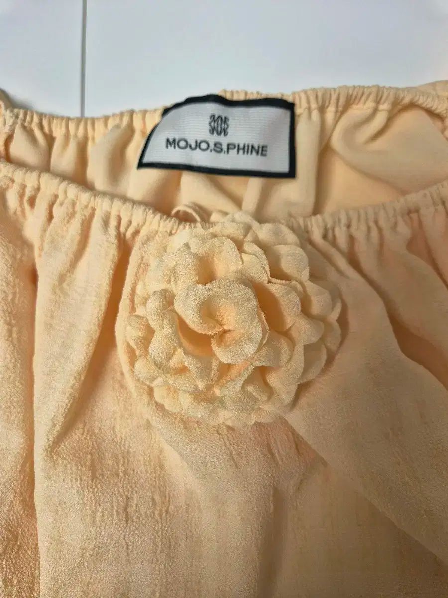 モジョエスピン ブラウス