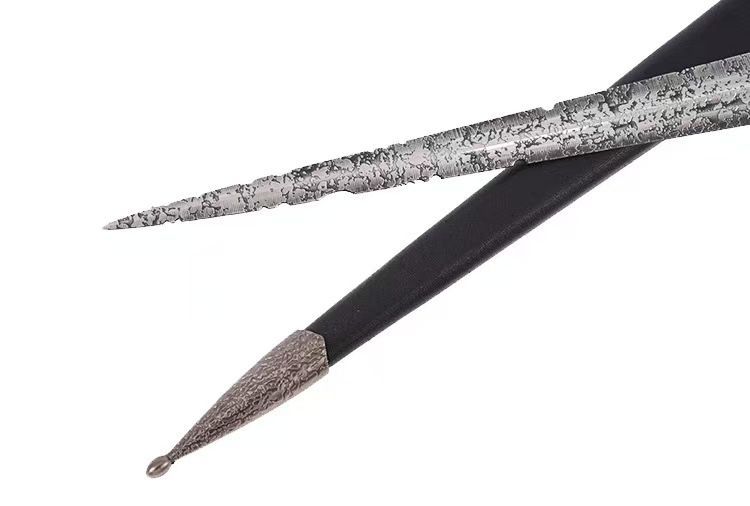 黒が生える 剣を刺す 指輪の帝王 ホビット人 古兵器 武具 模造刀·模擬刀 指輪物語》《ホビット》魔窟剣 1/1 金属製リプリカ ステンレス鋼