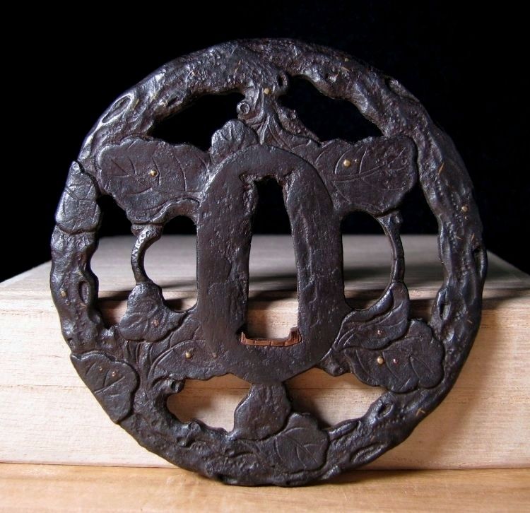 江戸時代 透かし鍔 桐箱無 時代物 武具 刀装具 武具