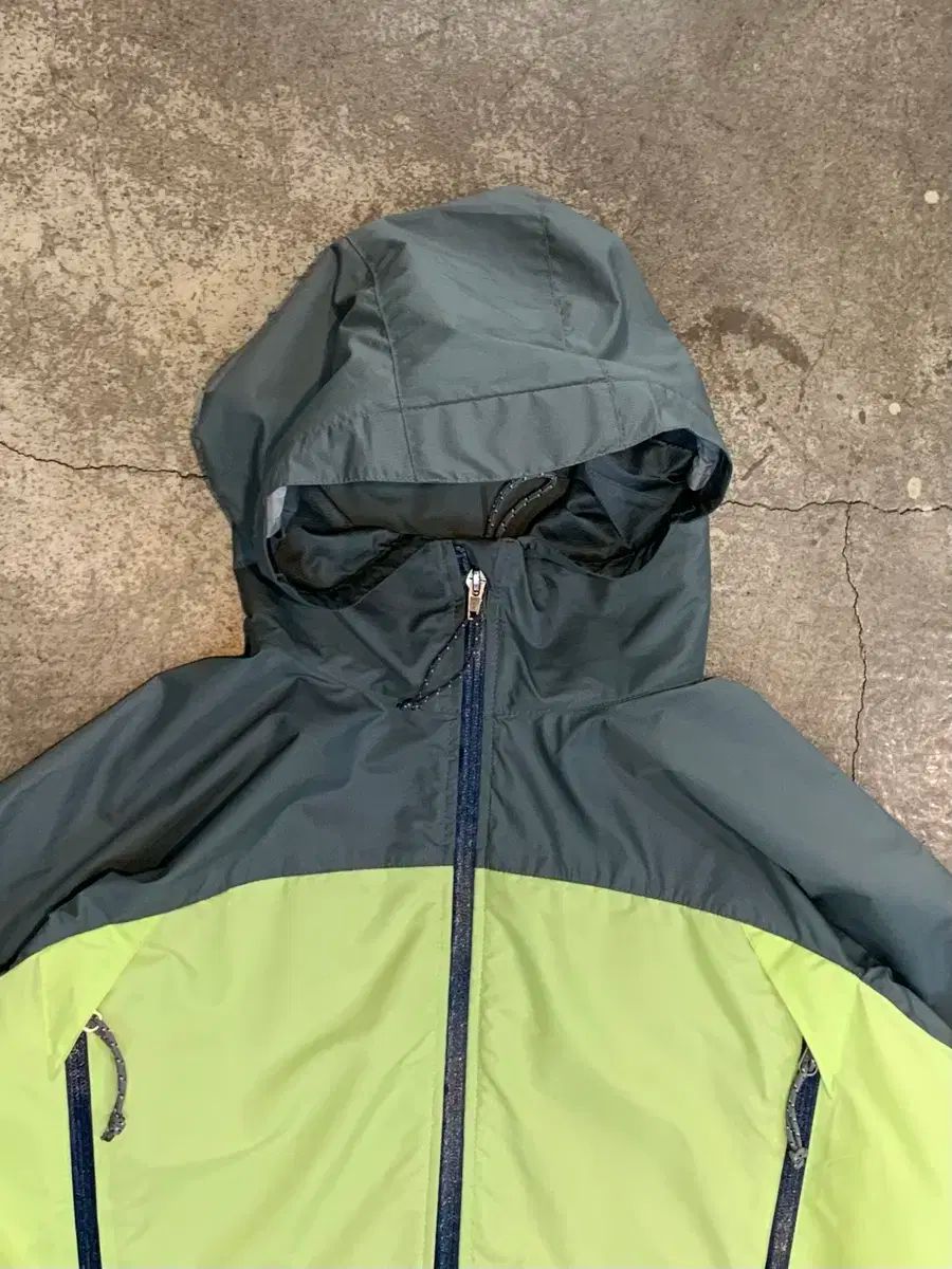 Patagoniaエッセンシャル プルオーバー ブラック 00s patagonia