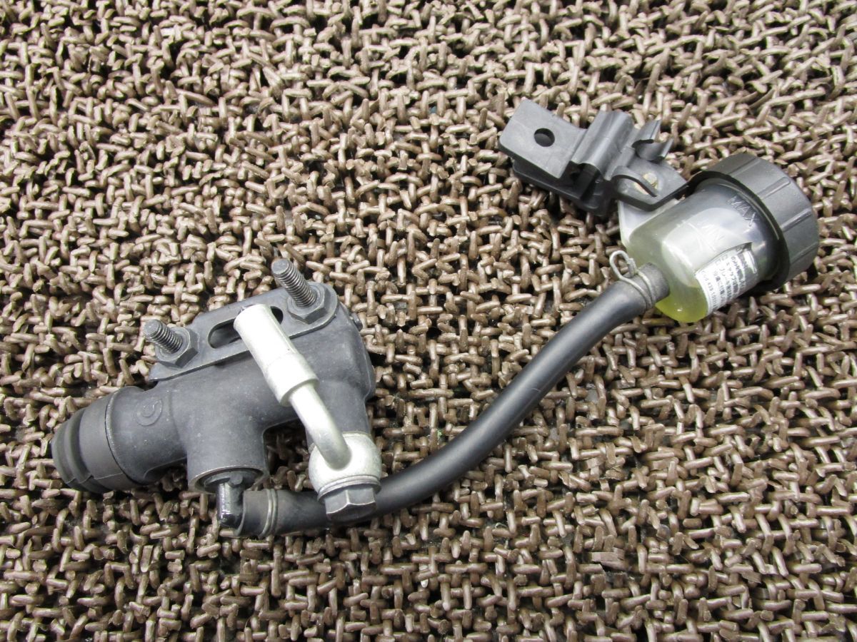 ドカティ ハイパーモタード820SP マスターシリンダー ●A390 リア ブレーキ BREMBOB201J ドゥカティ ZDM821W4 DUCATI FI