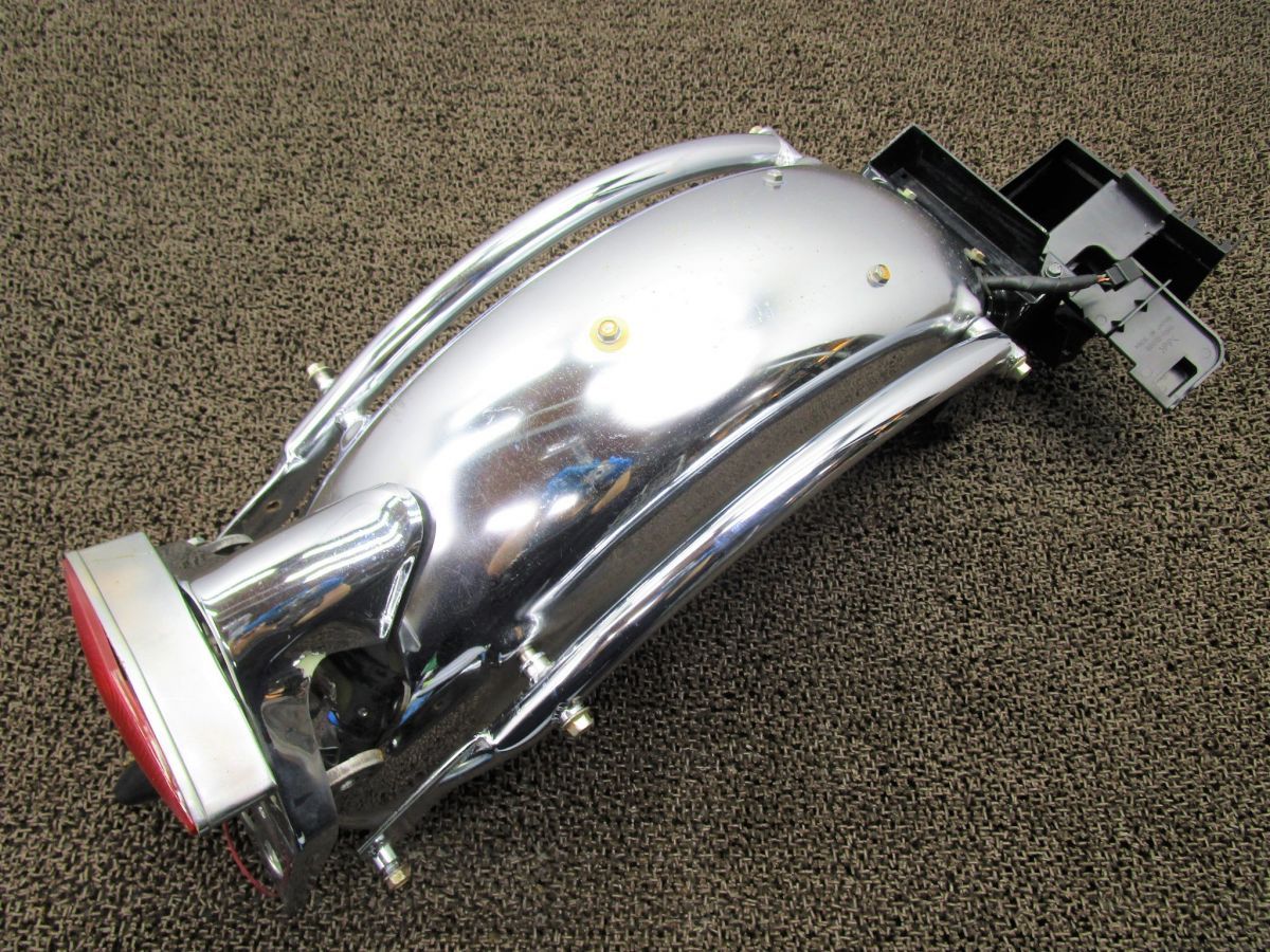 エストレアBJ250テールランプとウィンカーとフェンダー エストレアBJ250テールランプとウィンカーとフェンダー