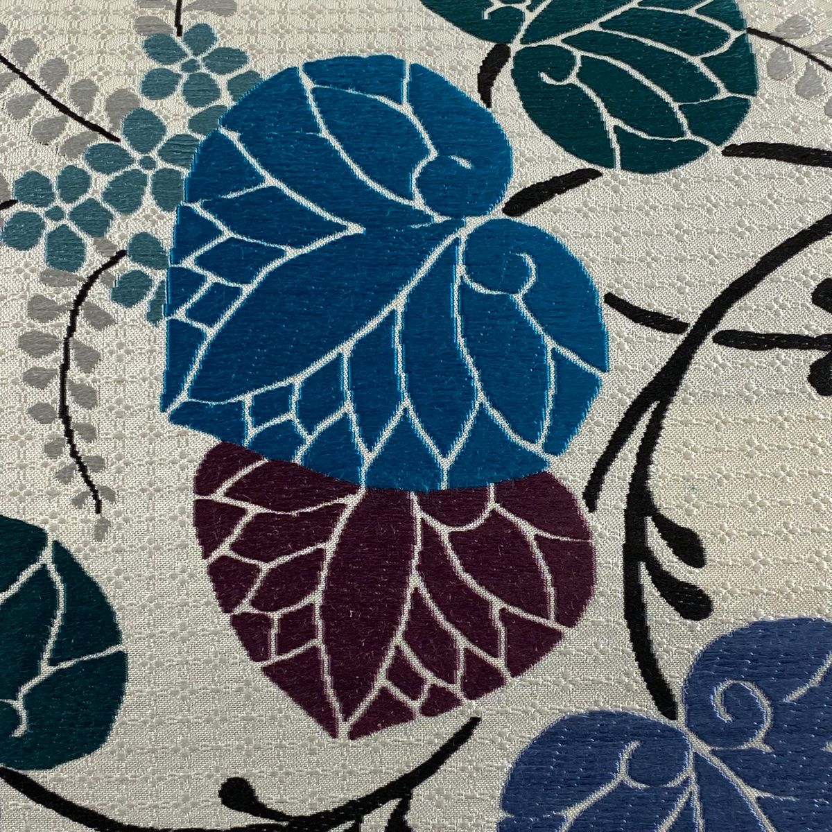 袋帯 落款 篠屋卯前兵衛 やまと 入子菱 葵 クリーム 六通 正絹