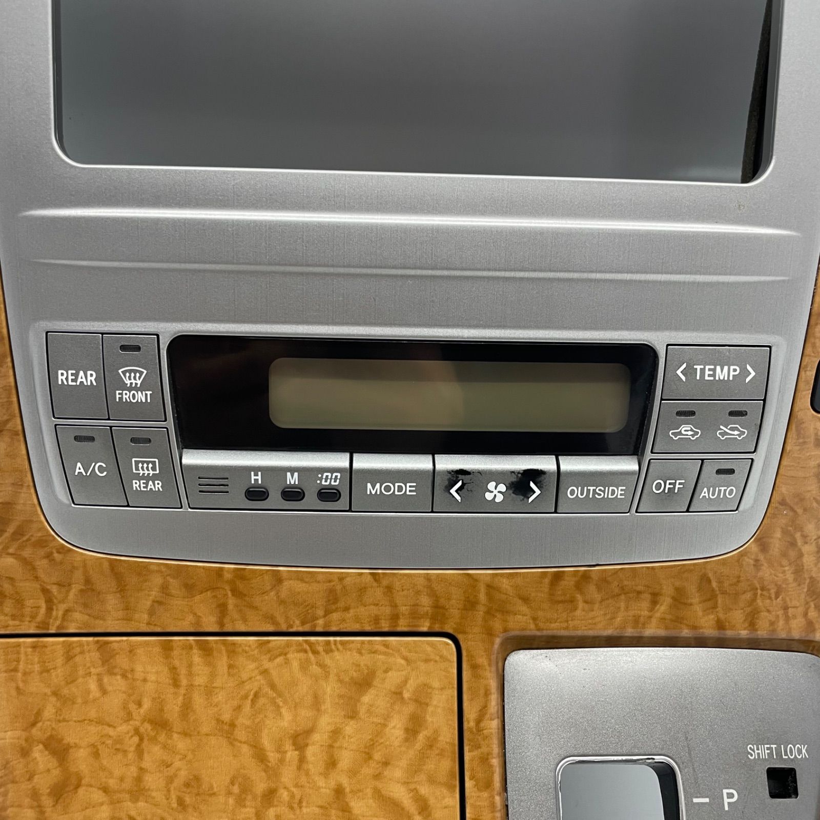後期 10系 センターパネル エアコンスイッチ オーディオ アルファード