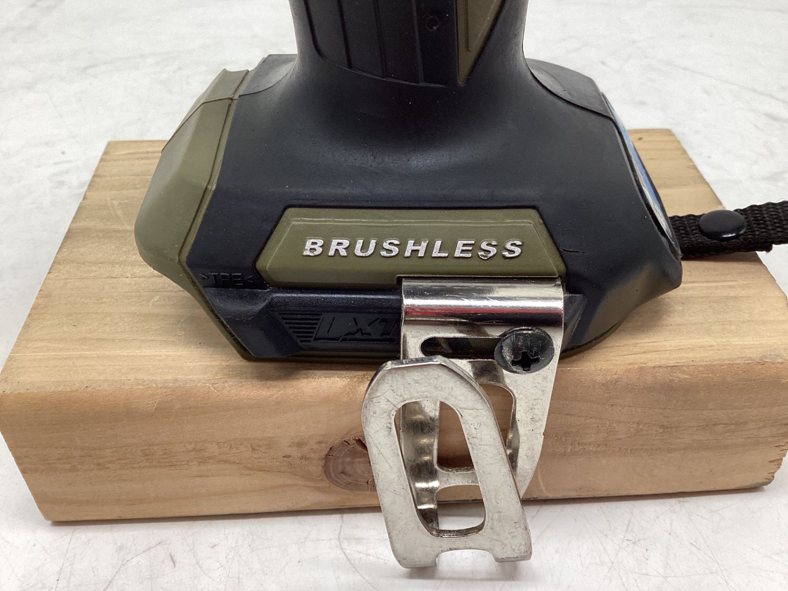 TD173DZO オリーブ|Olive