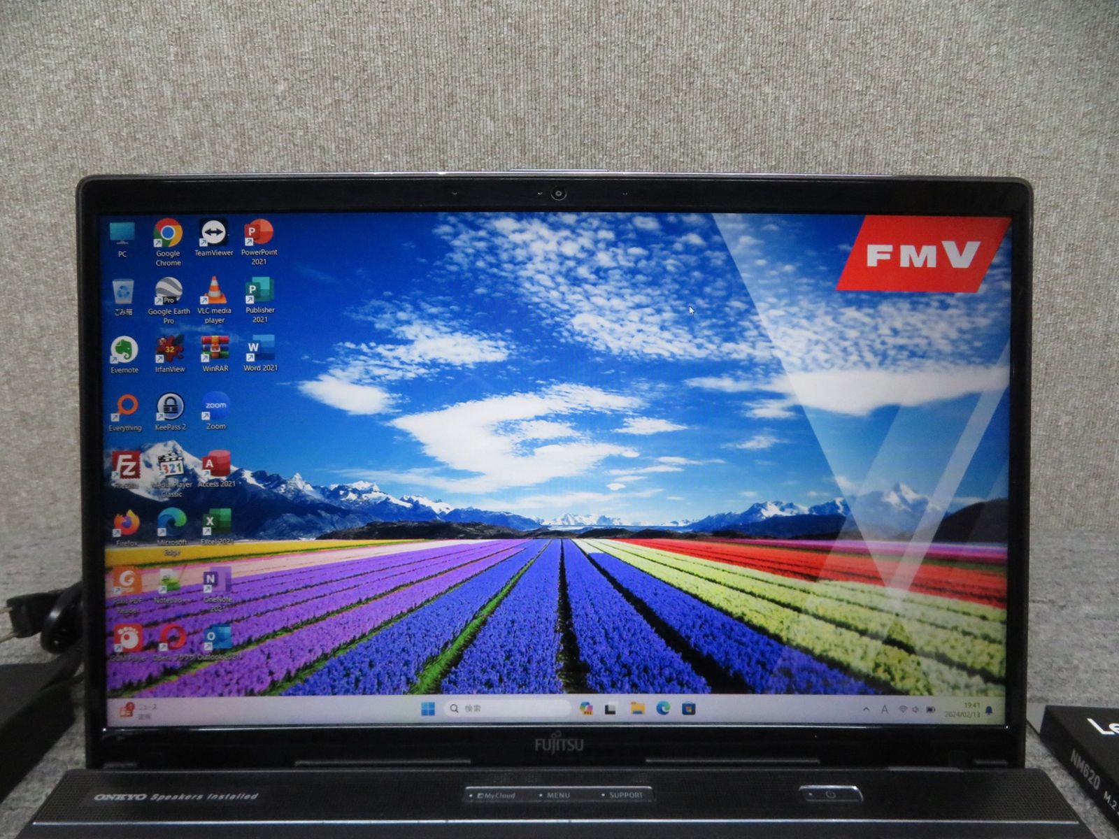 第8世代・i7】 FUJITSU LIFEBOOK AH55/D1 / 高性能 Core i7-8565U