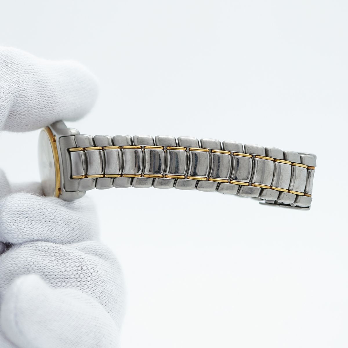 アイボリー文字盤