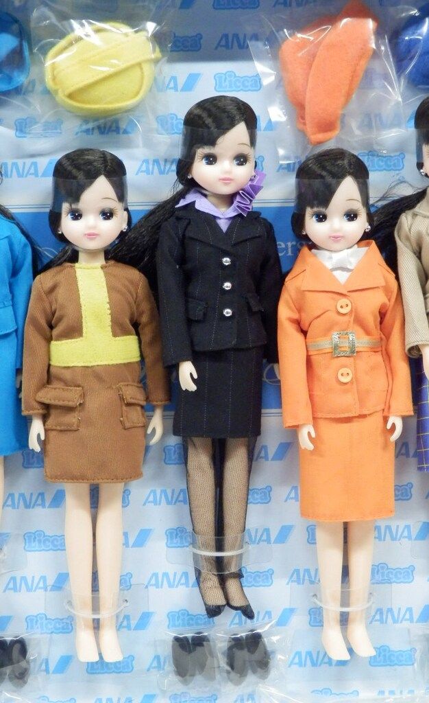 リカちゃん ANA60周年オリジナルキャビンアテンダントリカちゃん