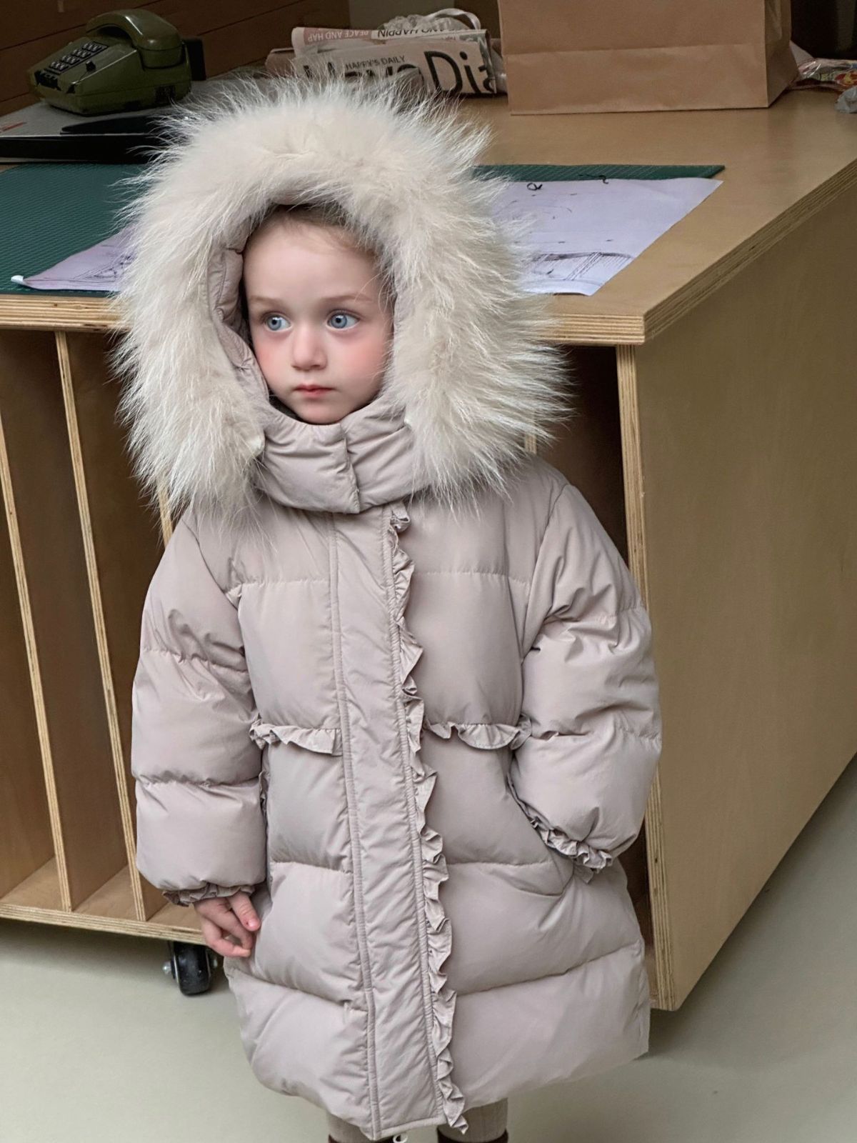 ダウンコート キッズ ベンチコート 子供コート 男の子 女の子 コート アウター ロングコート 中綿 ハイネック ロング丈 防寒コート 中綿ジャケット  大雪対応 ダウンコート風 カジュアル 暖かい あったか アウトドア 幼稚園 小学生 かわいい ジュニア 通園 通学 秋冬 送料 ... 子供服 中綿ジャケット 防寒コート 丸首 長袖 冬 子供服 シンプル かわいい 暖かい 女の子 男の子 (レッドA,100cm)