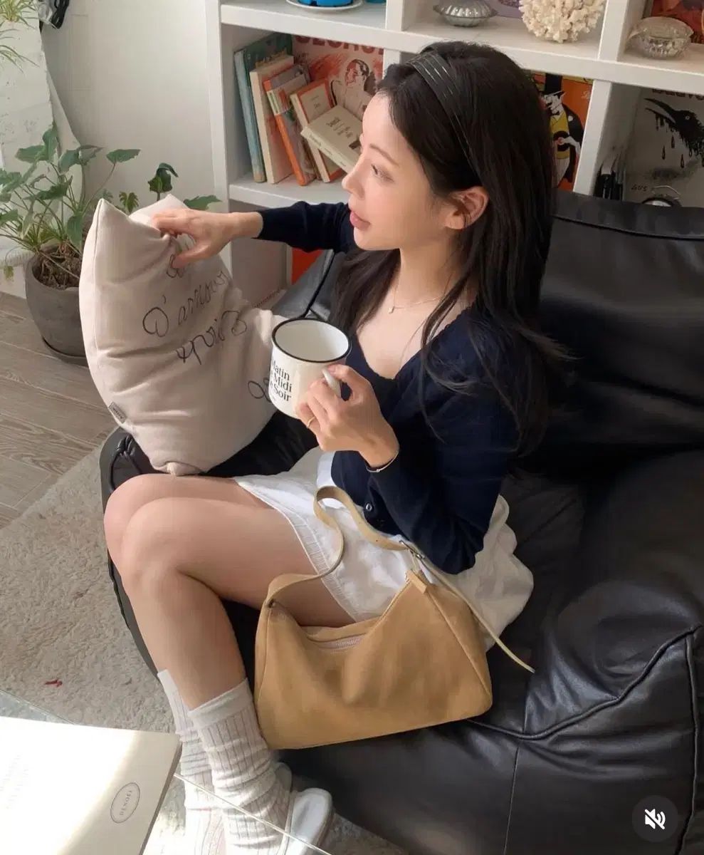 ル ヴェイン ミスター ヨン 企画展 しました アイレットセット です