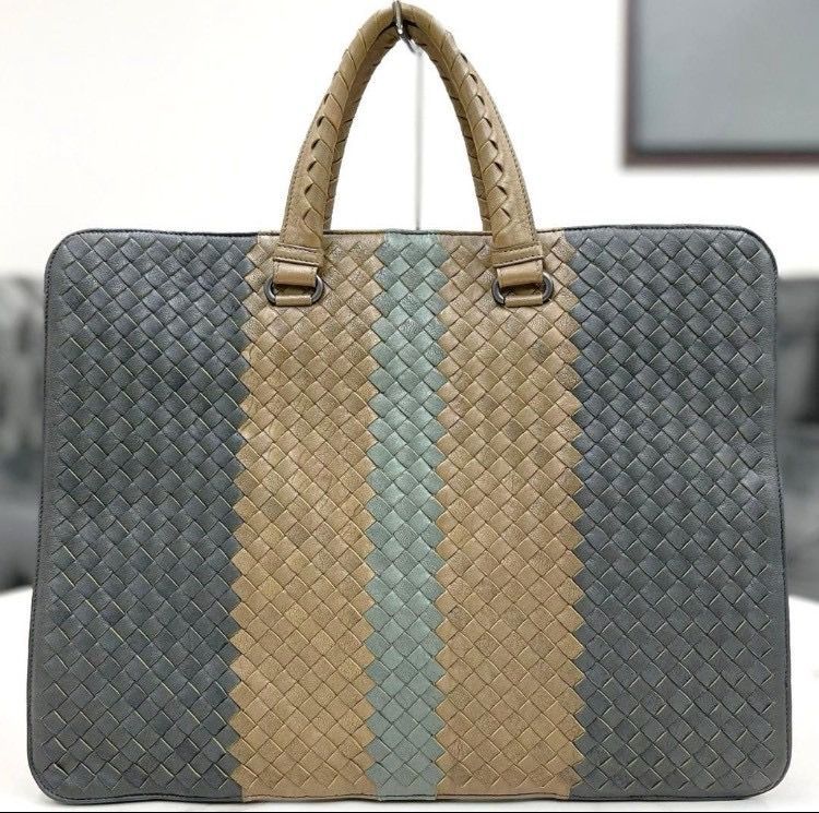 ボッテガヴェネタ イントレチャート レザー 2way ビジネスバッグ