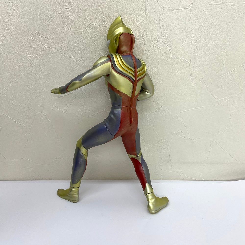 CCP 1/6特撮シリーズ ウルトラマンティガ 光の巨人像 Ver. ☆未使用品