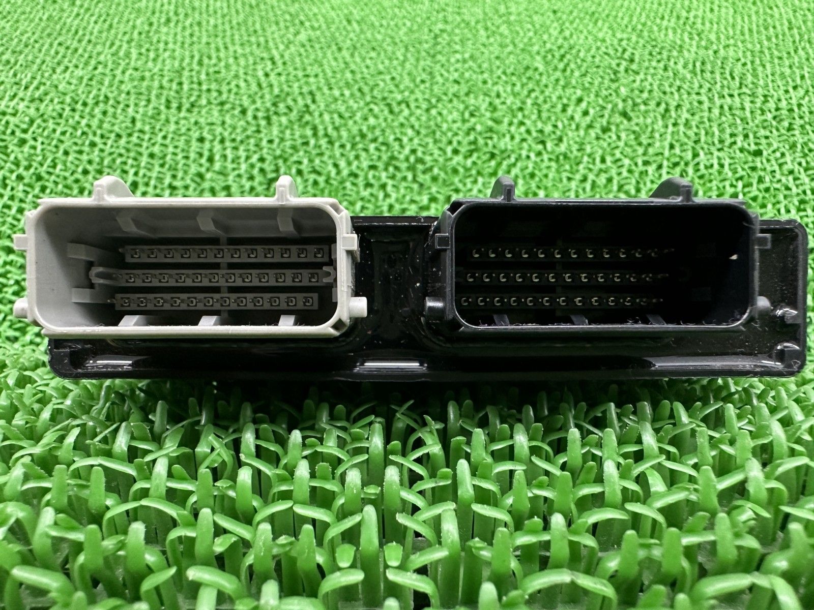 NINJA250 ECU カワサキ 純正 中古 バイク 部品 EX250Y ニンジャ250 Z250 22年～ ECM 車検 Genuine 77 NINJA250 ECU カワサキ 純正 中古 バイク 部品 EX250Y ニンジャ250