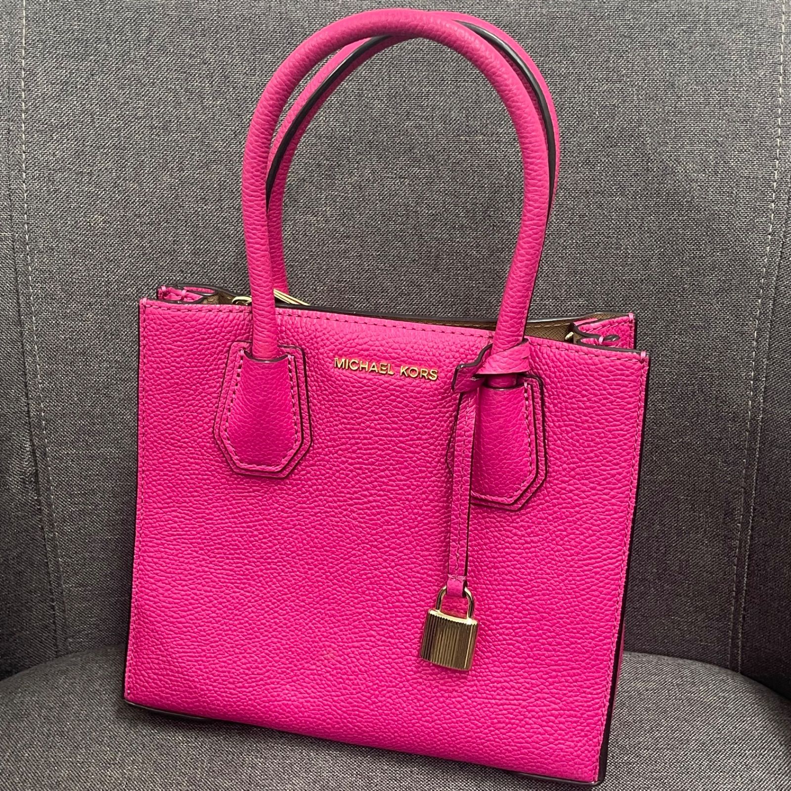 MICHAEL KORS ショッキングピンク ハンドバッグ NPA】MICHAEL KORS マイケルコース ハンドバッグ ショルダー