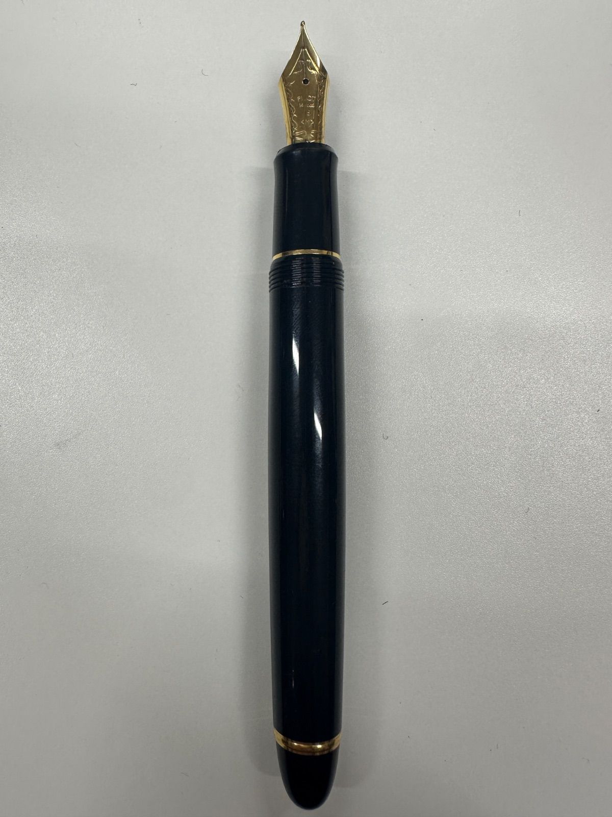 PAILOT 万年筆 カスタム743 ブラック ペン先刻印 14K 585 15 M