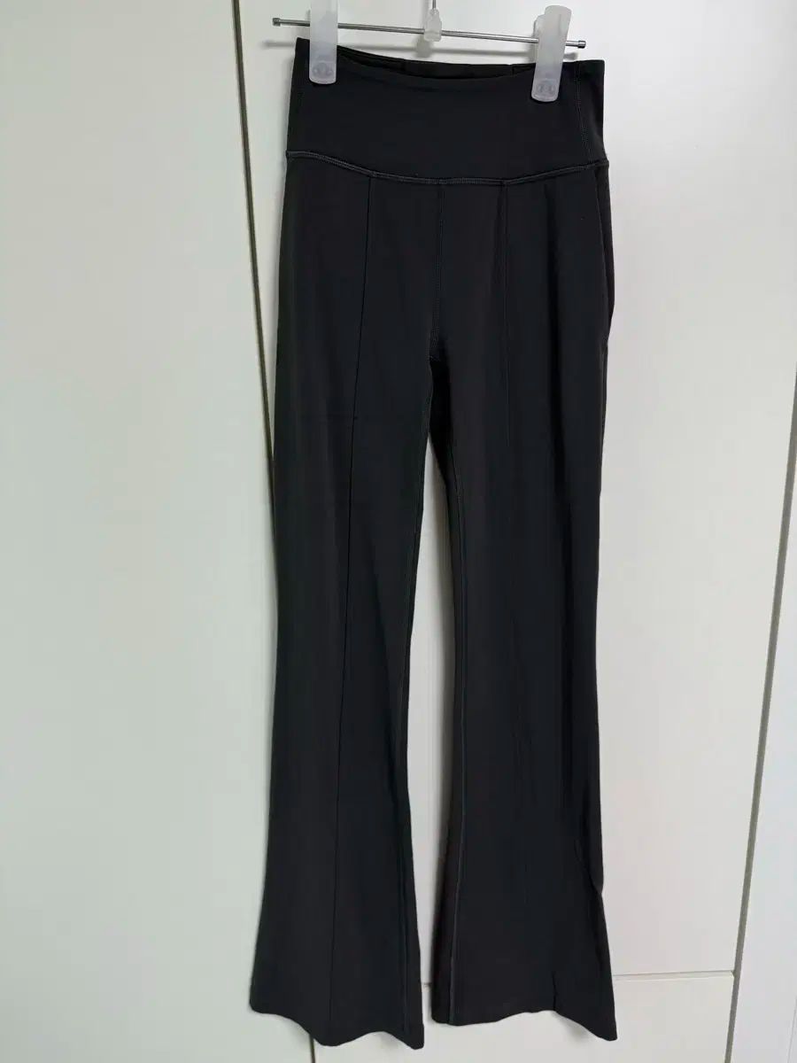 lululemon ルルレモン