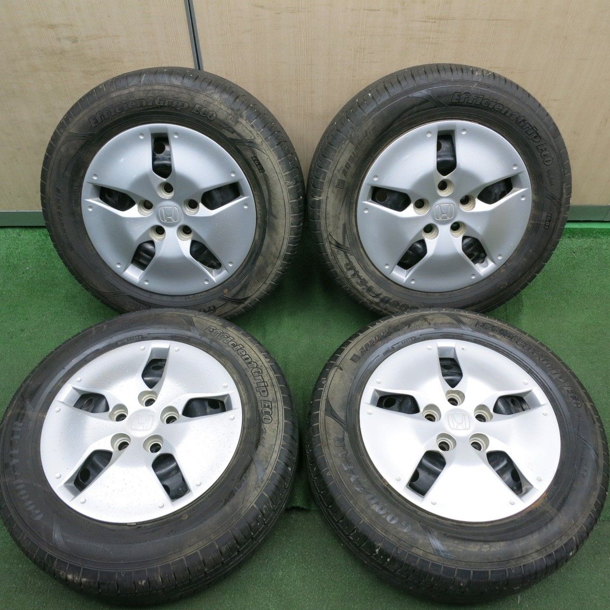 ☆205/65R15 5穴マルチ 中古ノーマルタイヤセット4本 EG01☆バリ溝